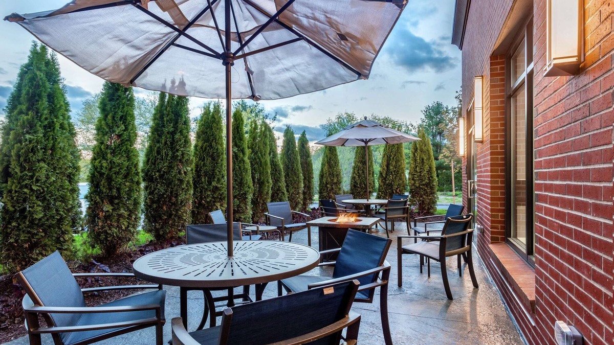 Kittery Hotel | Hampton Inn & Suites Kittery-Portsmouth