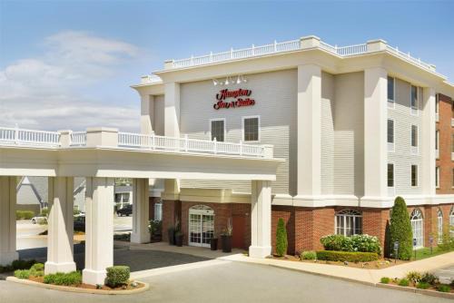 Middletown Hotel | Hampton Inn & Suites Middletown