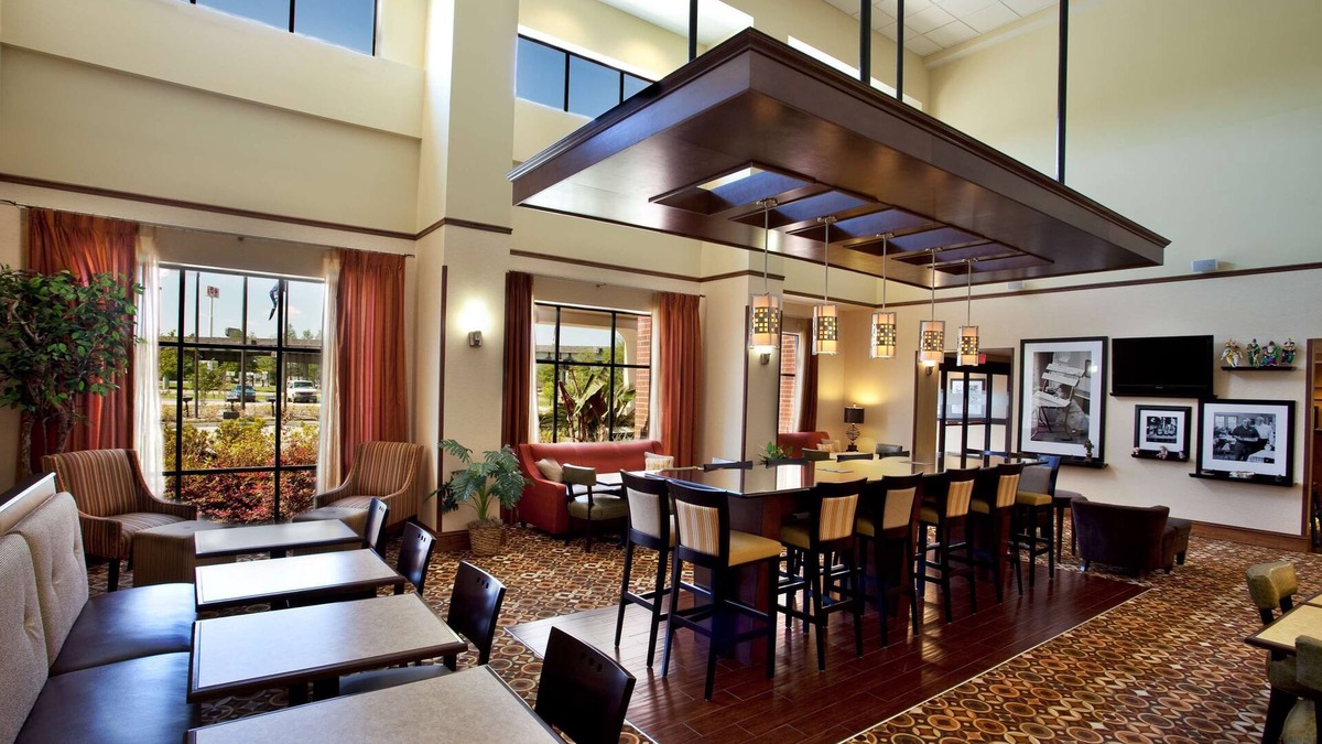Morgan City Hotel | Hampton Inn & Suites Morgan City