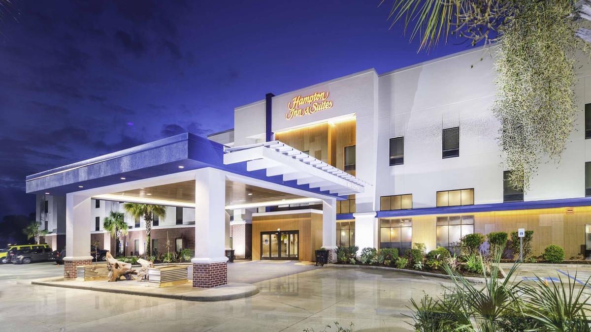 New Iberia Hotel | Hampton Inn & Suites New Iberia Avery Island