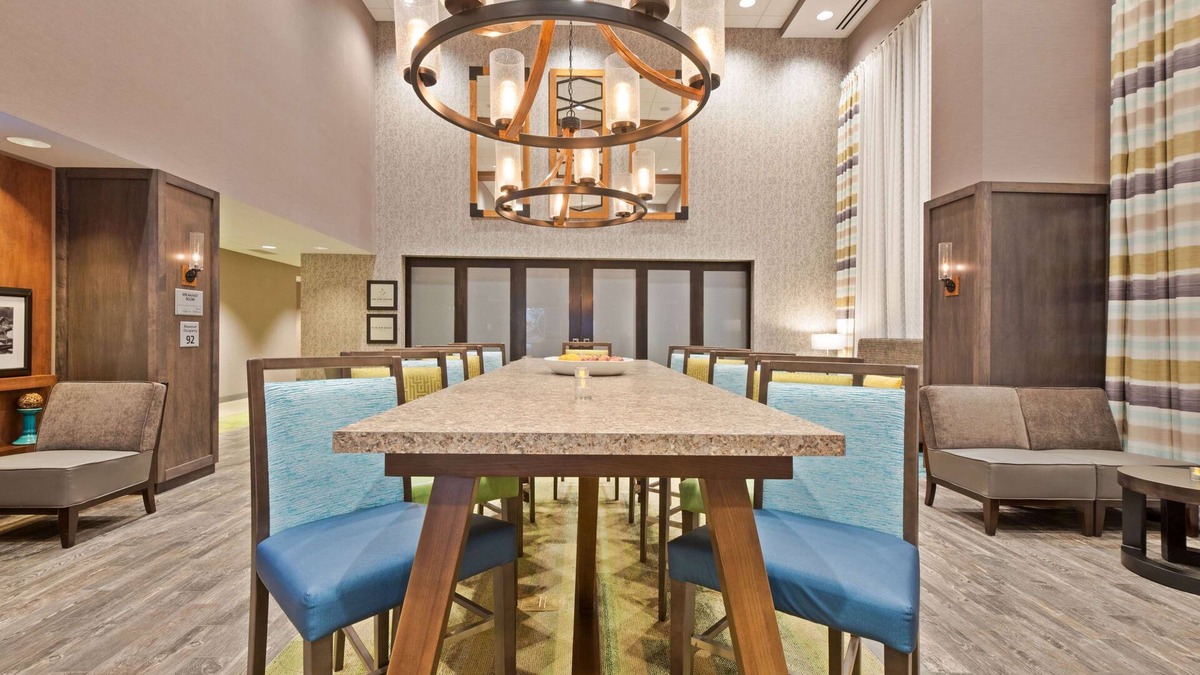 Wendel Hotel | Hampton Inn & Suites North Huntingdon-Irwin