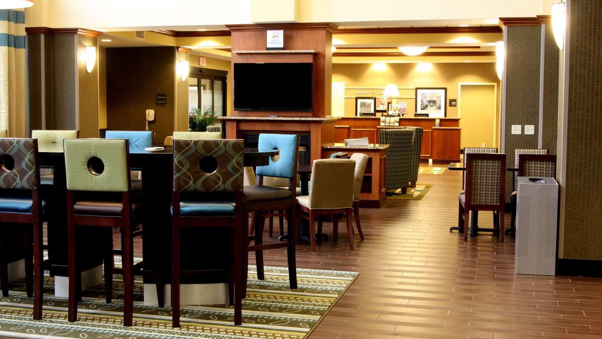 Paducah Hotel | Hampton Inn & Suites Paducah