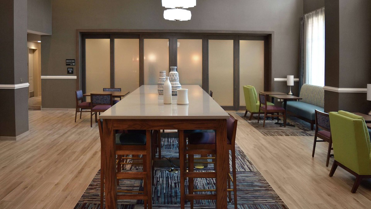 Moylan Hotel | Hampton Inn & Suites Philadelphia/Media