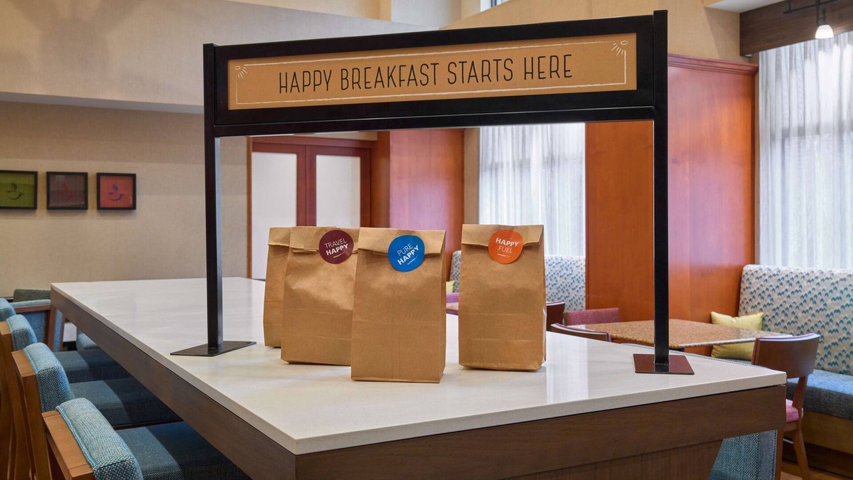 Smithfield Hotel | Hampton Inn & Suites Providence/Smithfield