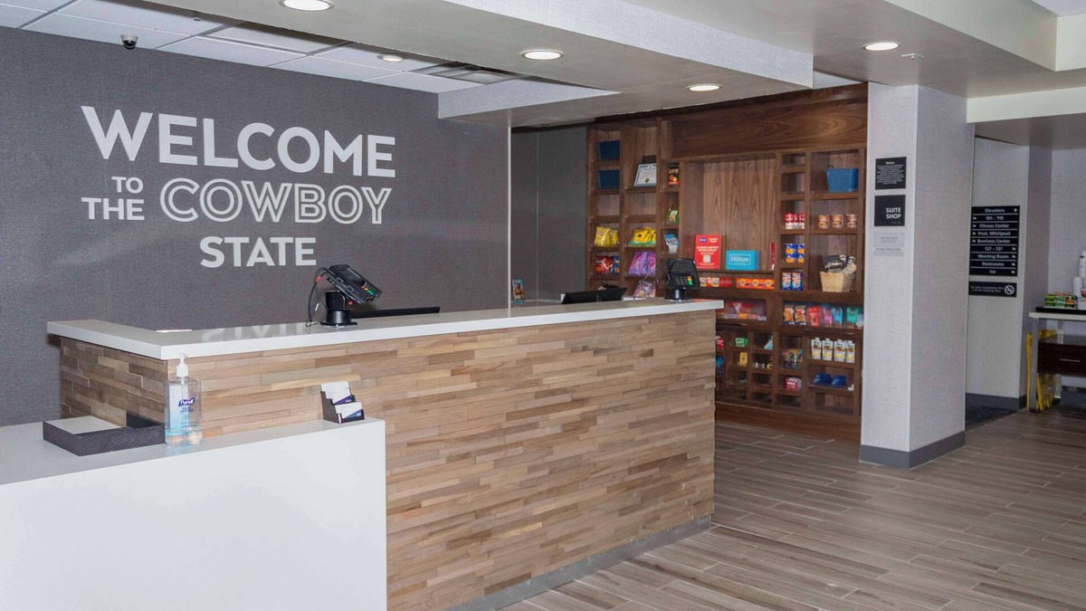 Riverton Hotel | Hampton Inn & Suites Riverton
