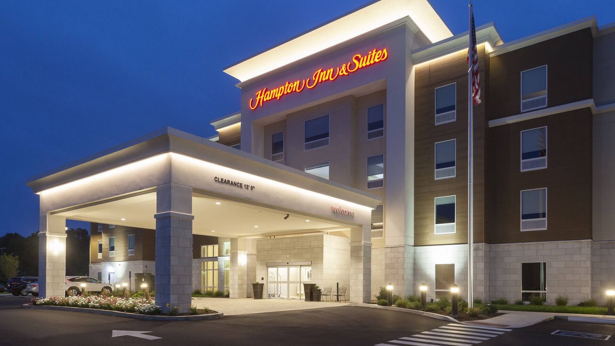 Rocky Hill Hotel | Hampton Inn & Suites Rocky Hill - Hartford South