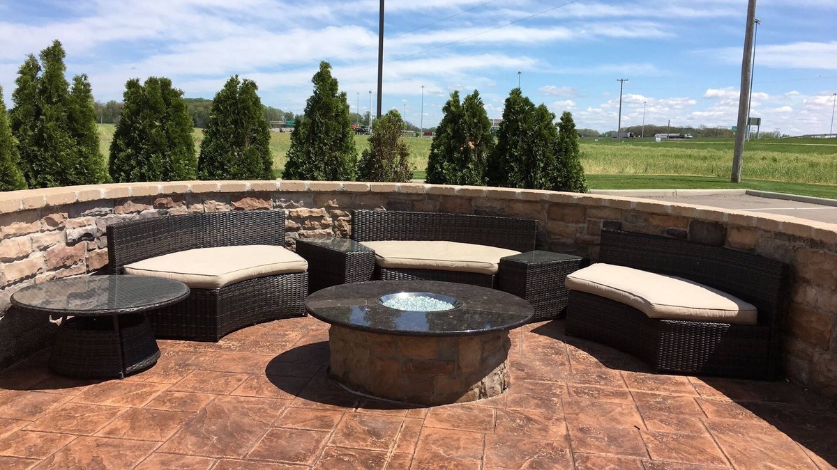 Milan Hotel | Hampton Inn & Suites Sandusky/Milan