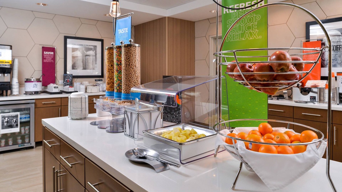 Oakdale Hotel | Hampton Inn & Suites St. Paul Oakdale/Woodbury