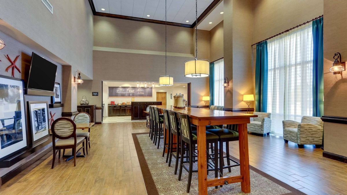Swansboro Hotel | Hampton Inn & Suites Swansboro Near Camp Lejeune