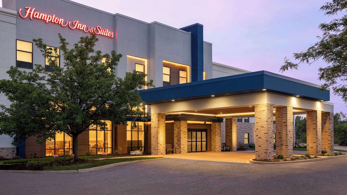 Valparaiso Hotel | Hampton Inn & Suites Valparaiso