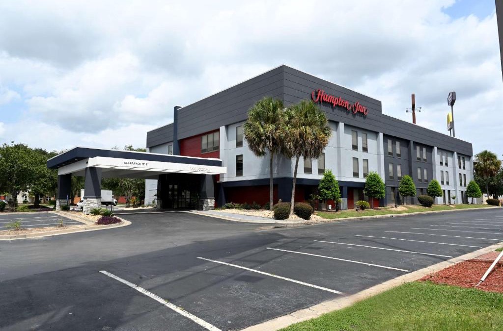 Lake Park Hotel | Hampton Inn Valdosta/Lake Park Area