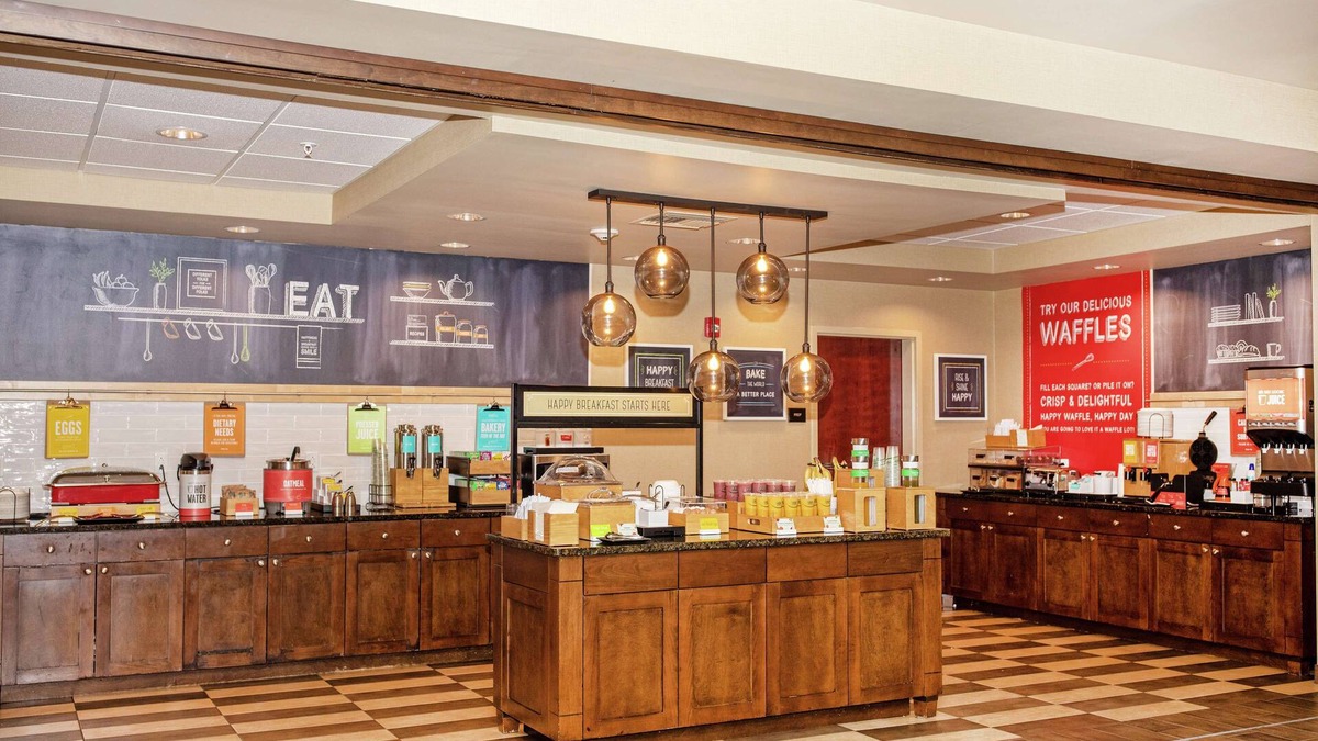 Winfield Hotel | Hampton Inn Winfield