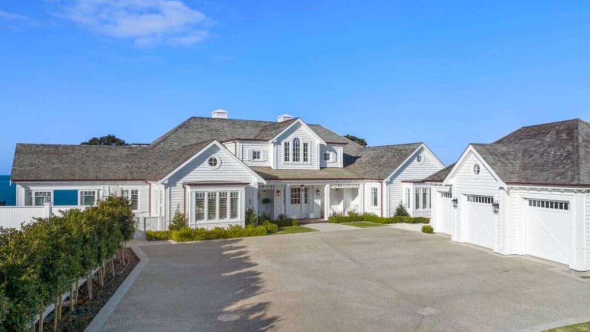 Mairangi Bay Apartment | Hampton on View, Luxury Clifftop in Campbells Bay