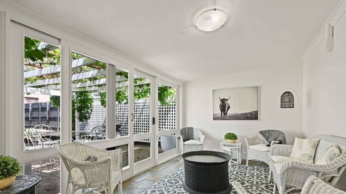 Bathurst House | Hamptons House | Scandi Heritage Charm