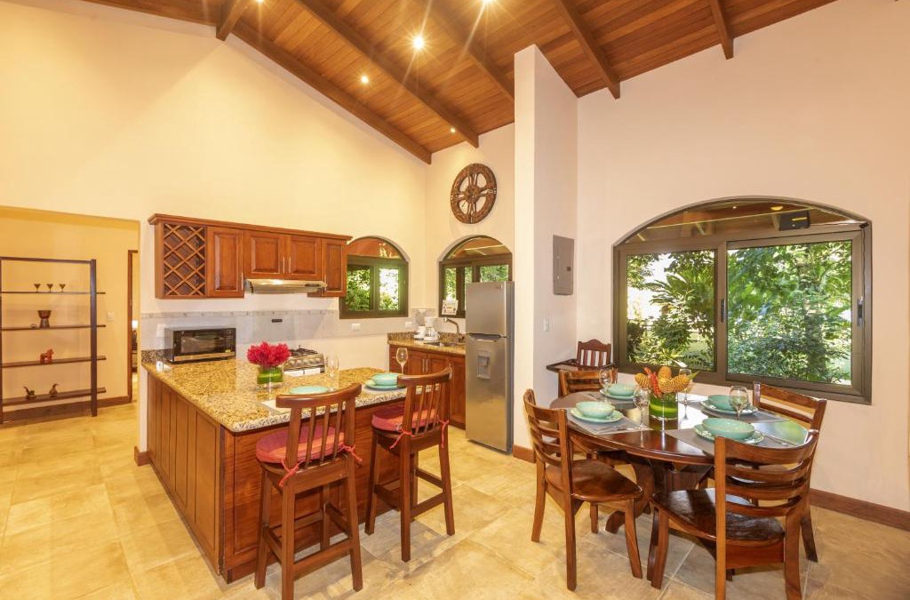 Bijagua Cabin | "Hana's Celeste Retreat" Large Modern Villa Sleeps 6 on 20 Acres of Nature!