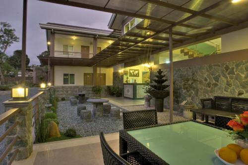 Tagaytay Hotel | Hanan Hotel Tagaytay - Formerly Tagaytay Wingate Manor