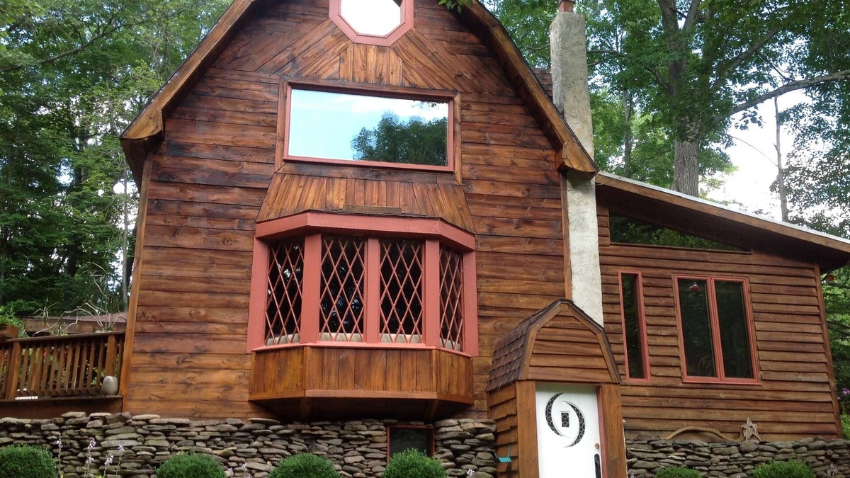 Shandaken House | Handcrafted Elegance Close to PHOENICIA