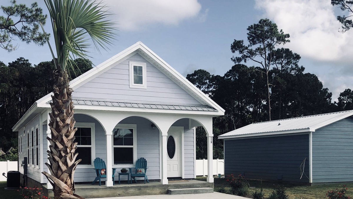 Mexico Beach Cottage | 🏖✈️ Hangar #13 ✈️🏖Pool! Pet Friendly Cottage in Mexico Beach 🐾 🐾