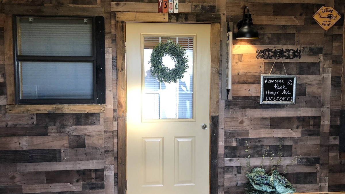 Nemo House | Hangar apartment- 2br