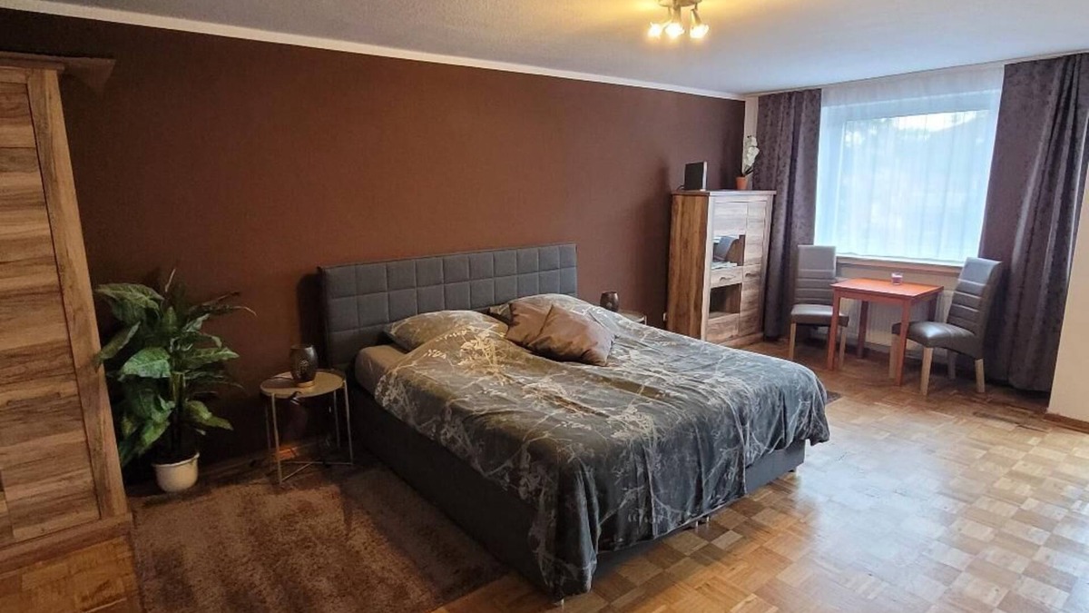 Sennestadt Condo | Hani's APPARTEMENT