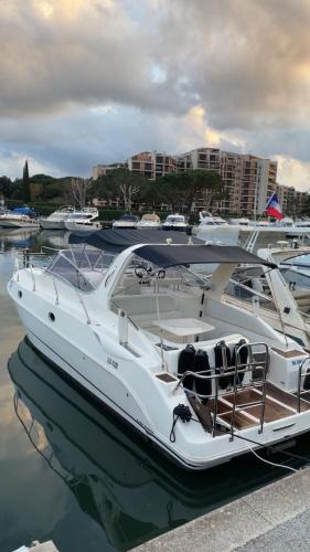 Mandelieu-La-Napoule Boat Rental | Hannaboat