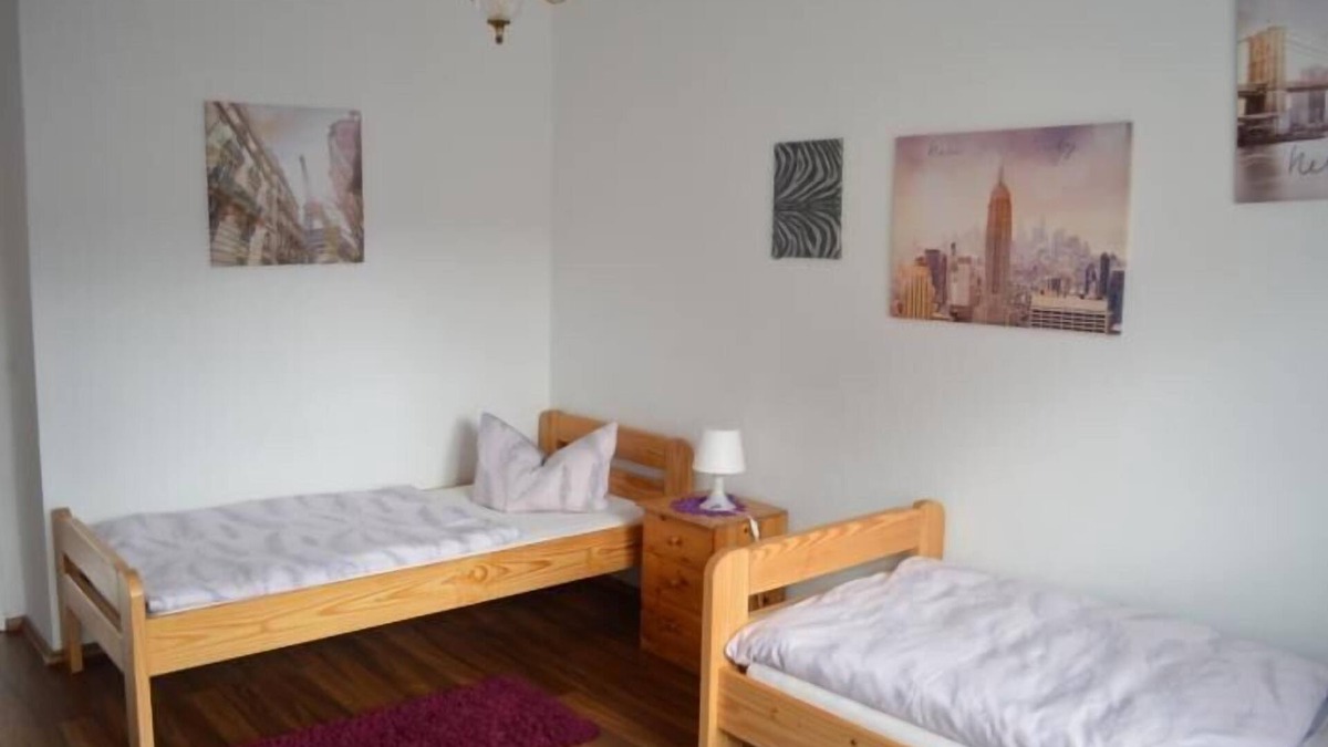 Roedental Apartment | Hannah vacation apartment with balcony terrace and cozy garden furniture