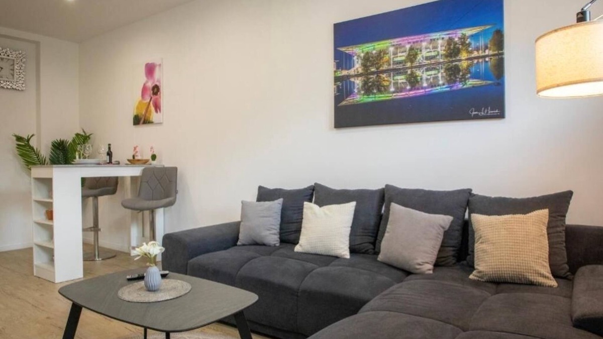 Wolfsburg Apartment | HANNIBAL - Design Apartment Orchidee 5
