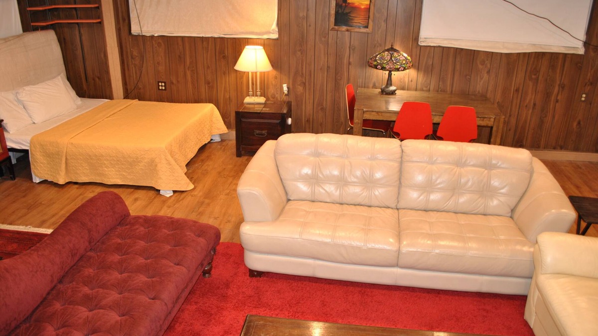 Weequahic House | HANSBURY BASEMENT APARTMENT NEWARK NJ