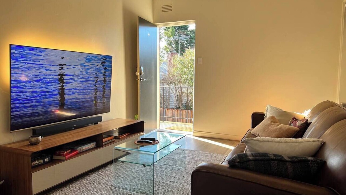 Thornbury Apartment | Happening Harold Street!