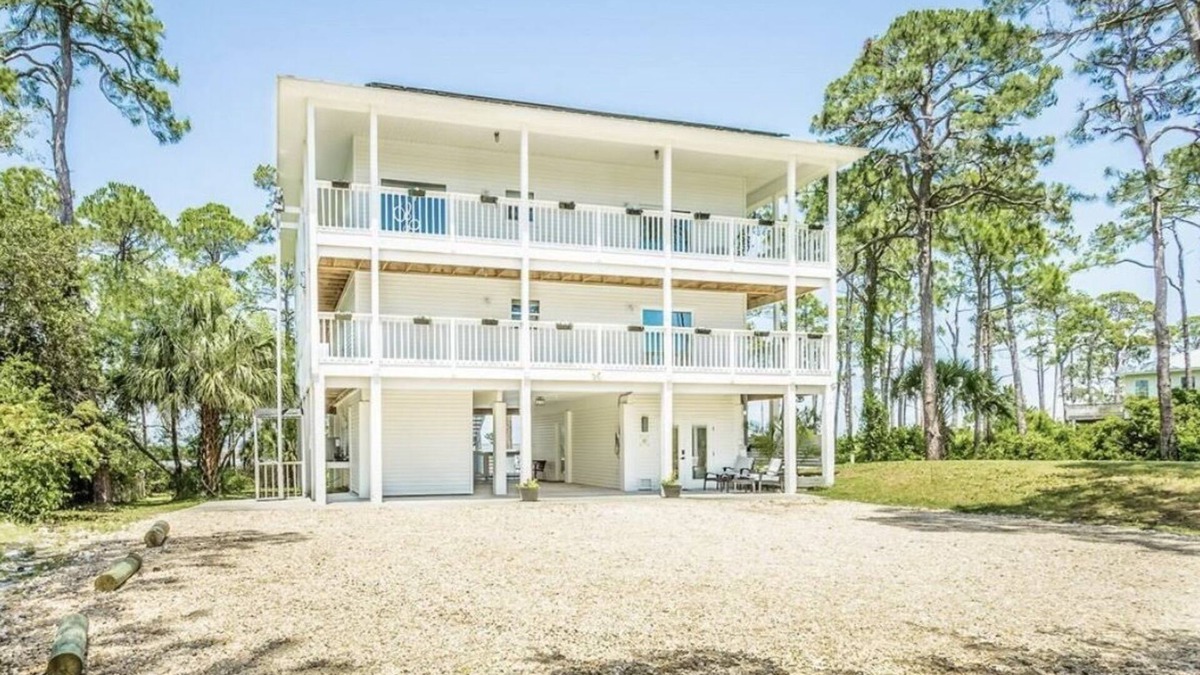 East End Apartment | Happiness Bay: Saint George Island Waterfront Luxury