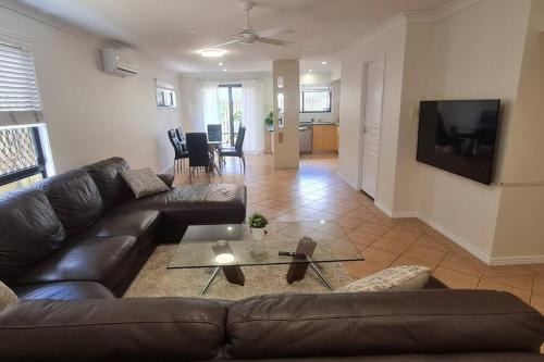 Eight Mile Plains House | Happy Haven at Eight Mile
