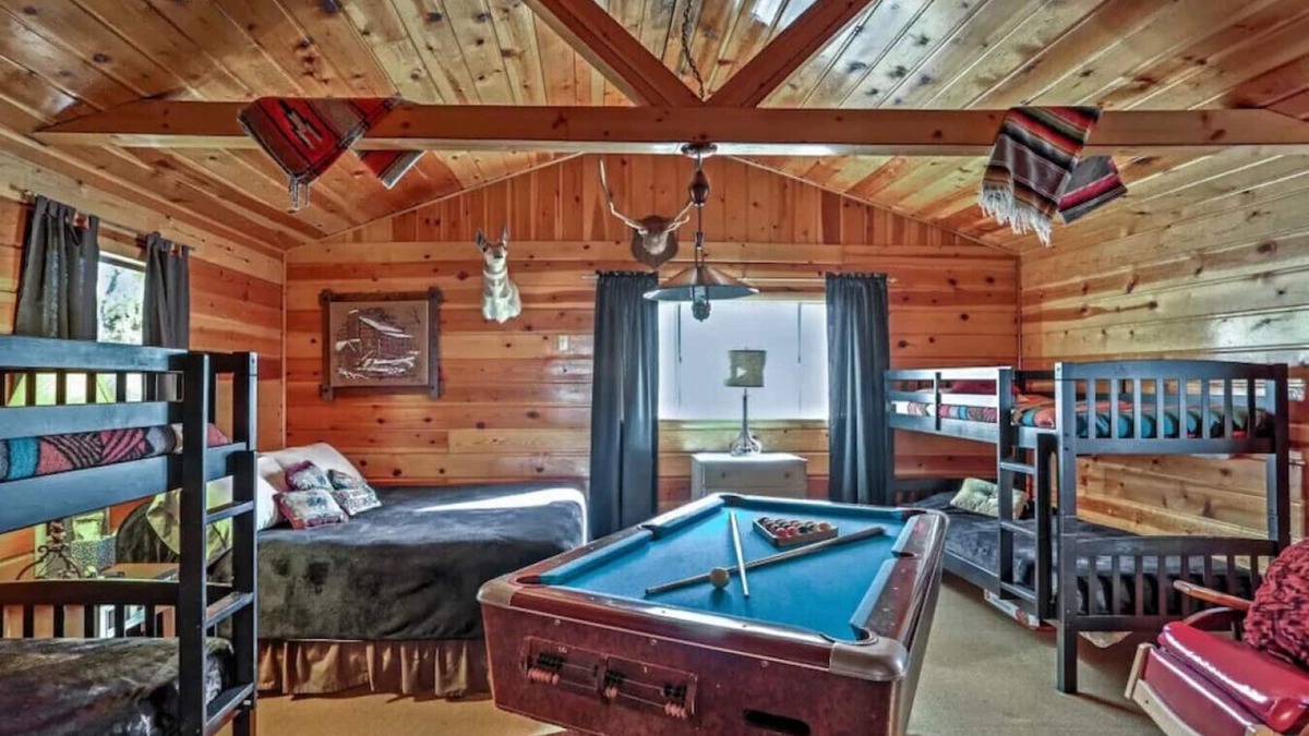 Pinetop House | Happy Heart Bunkhouse