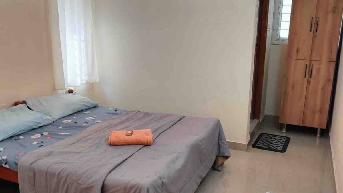 Manikonda Apartment | Happy Homes- Decent Airy & Comfortable AC 2BHK