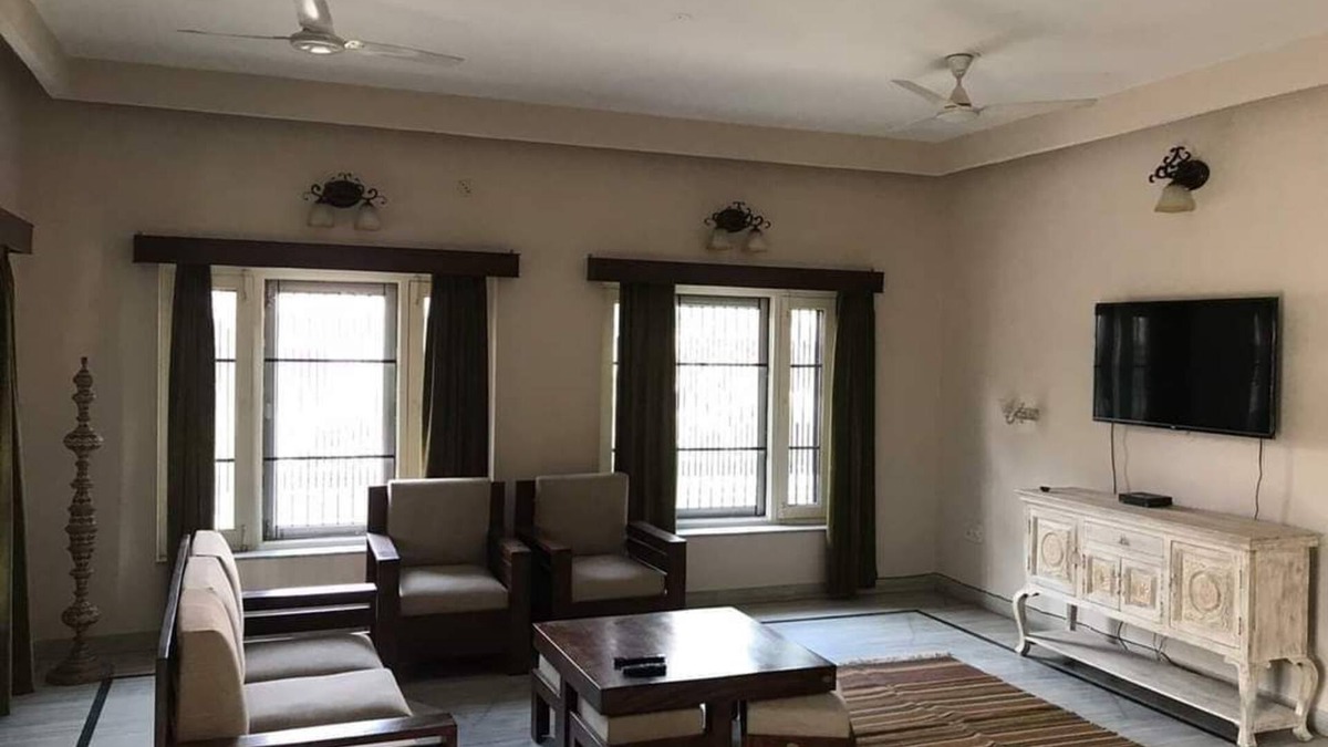 Jaipur Apartment | Happy Homestay 3BR - safe VIP zone, centrally located
