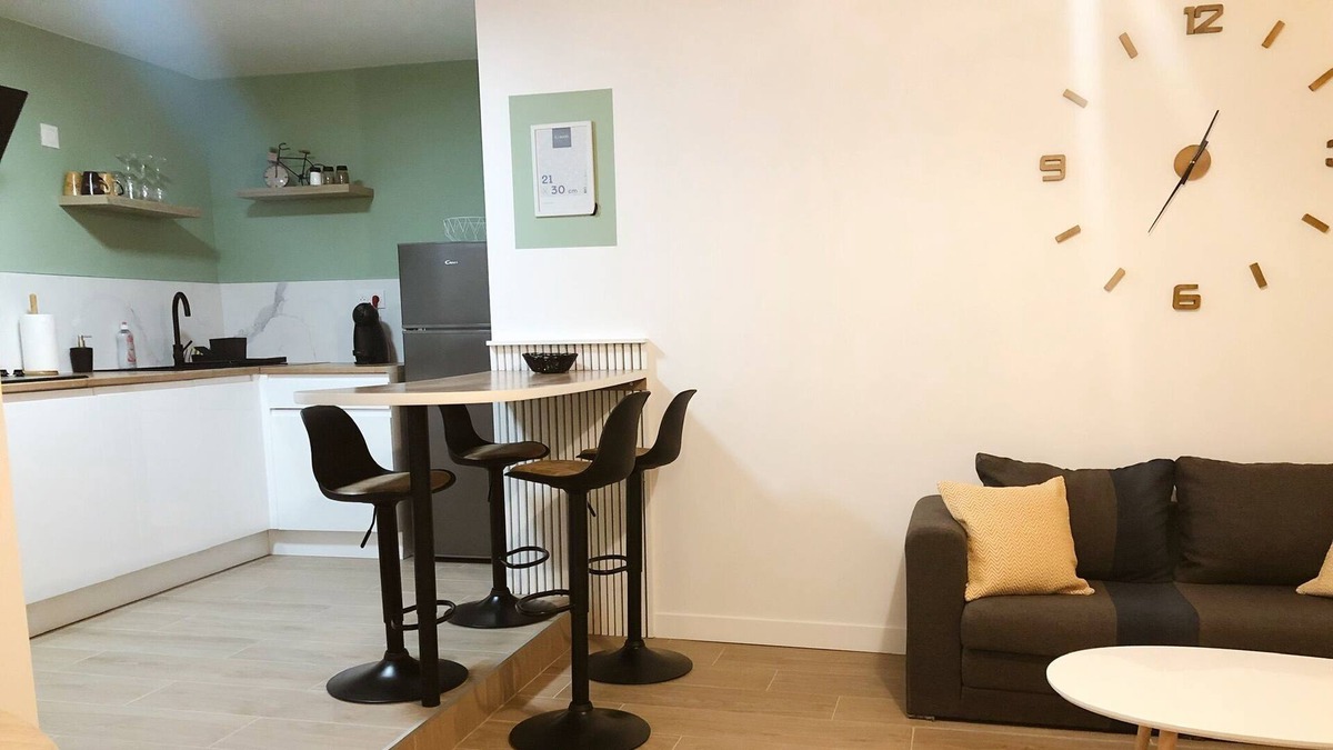 Torcenay Apartment | Happy House apartment