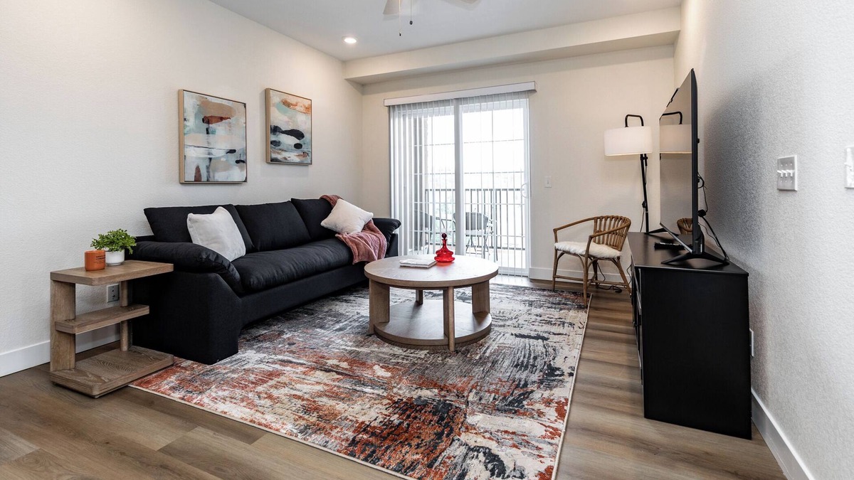 Mountain Shadows Apartment | Happy House Neighboring Nature charming Colorado Springs with AC, WiFi