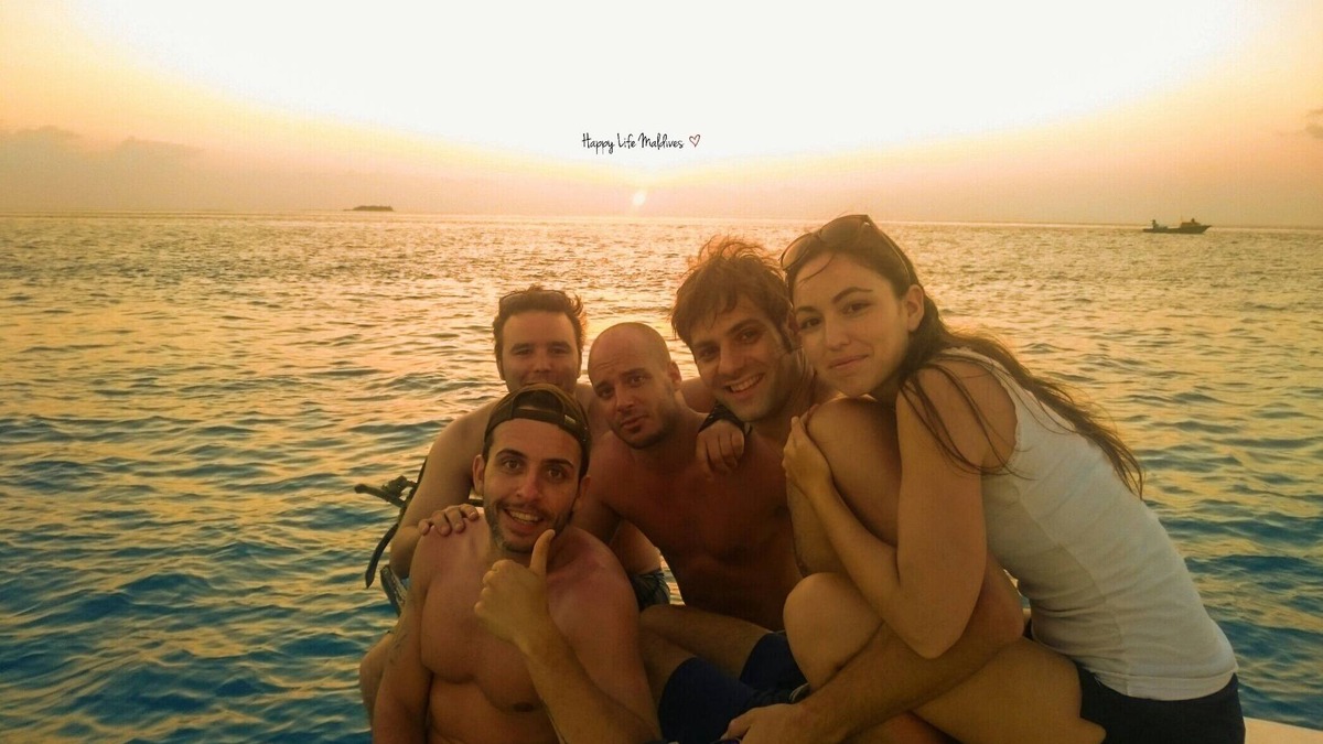 Dhiffushi House | Happy Life Maldives! ‘No news – No shoes’ feeling guaranteed.