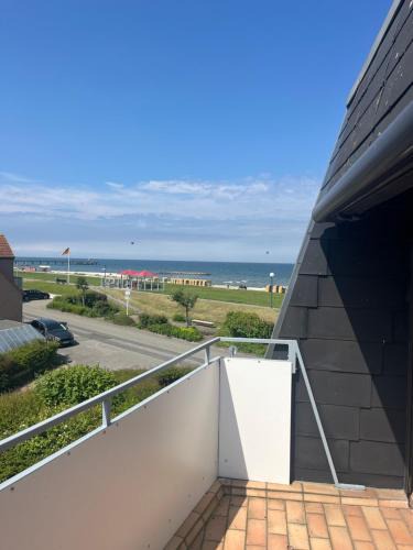Schonberger Strand Apartment | Happy Ocean View