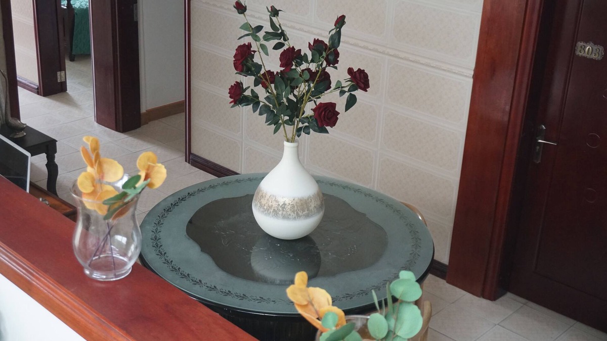 Floreal House | Happy Ours Guest House