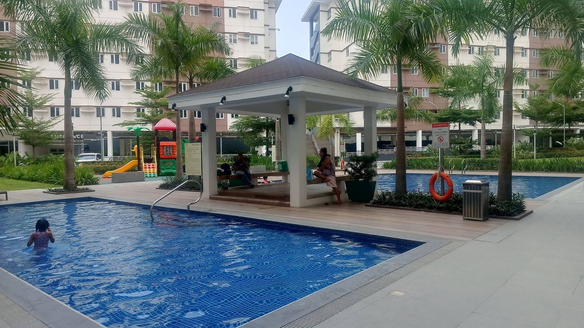Trece Martires Apartment | Happy Stays B - End Unit at SMDC HOPE Residences Trece Martires Cavite