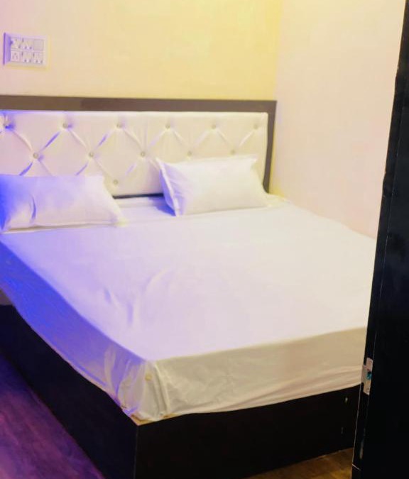 Bulandshahr Hotel | Happy times hotel