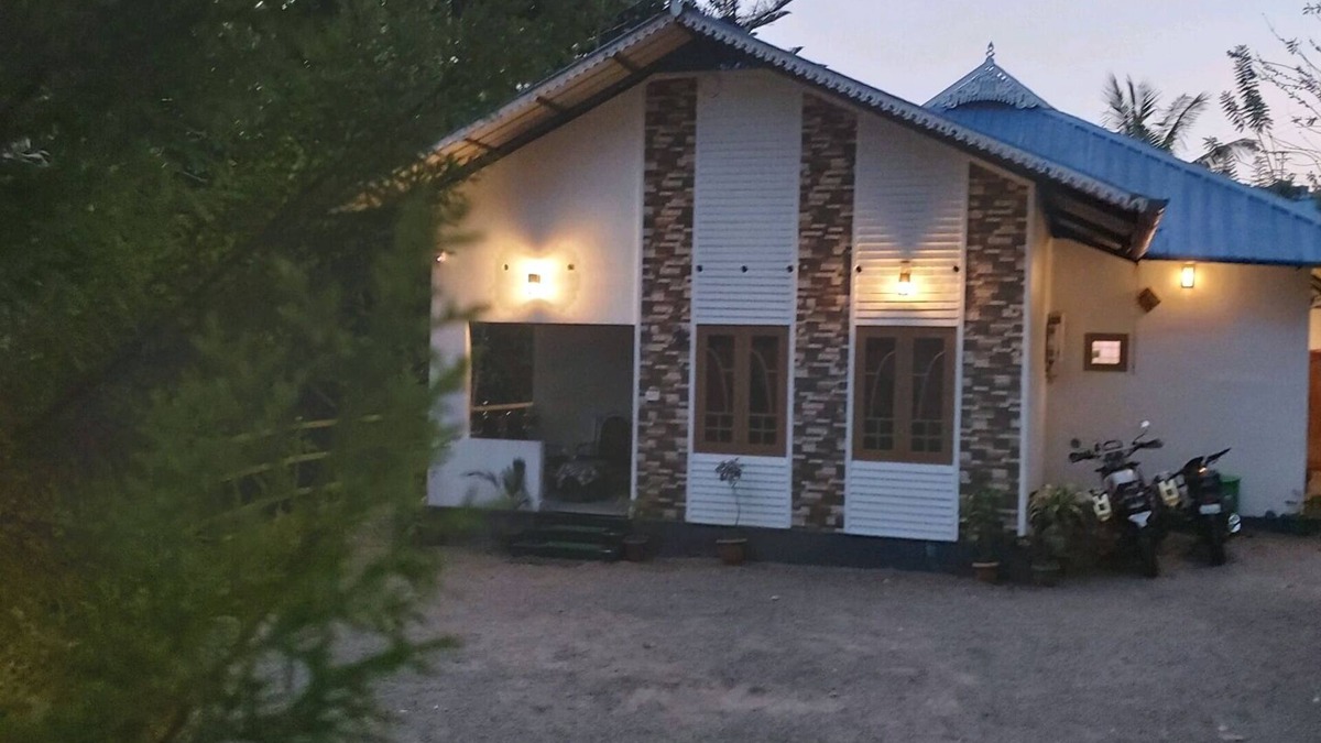 Chithirapuram House | Happy valley Home stay