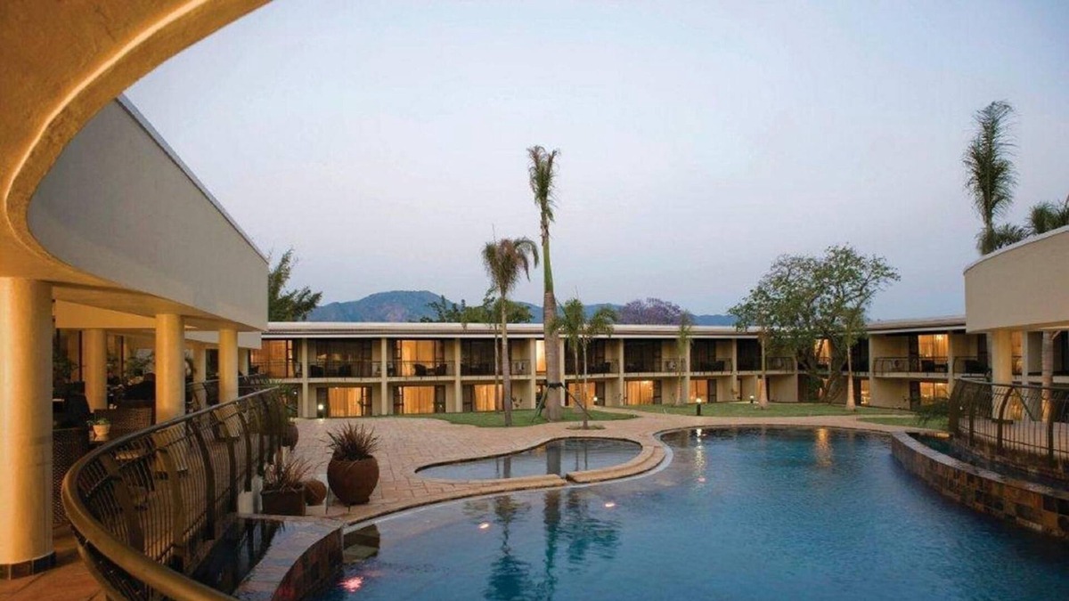 Lobamba Hotel | Happy Valley Hotel Ezulwini