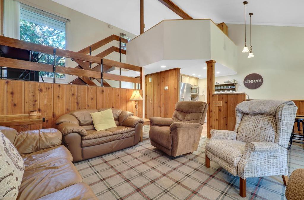 Harbor Springs House | Harbor Springs Retreat