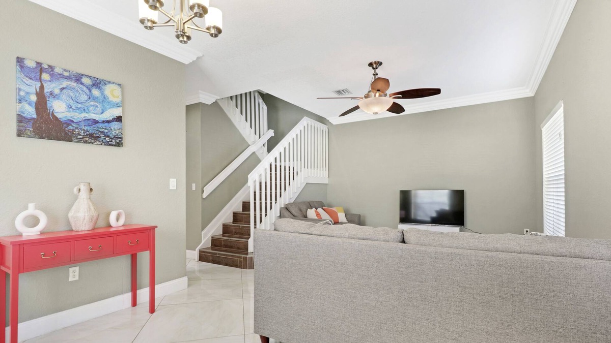 North Lauderdale House | Harbor Vacation Homes