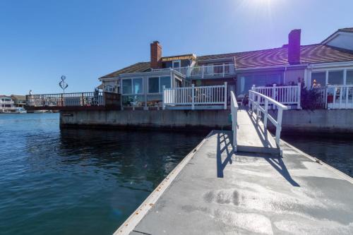 Channel Islands House | Harbor View