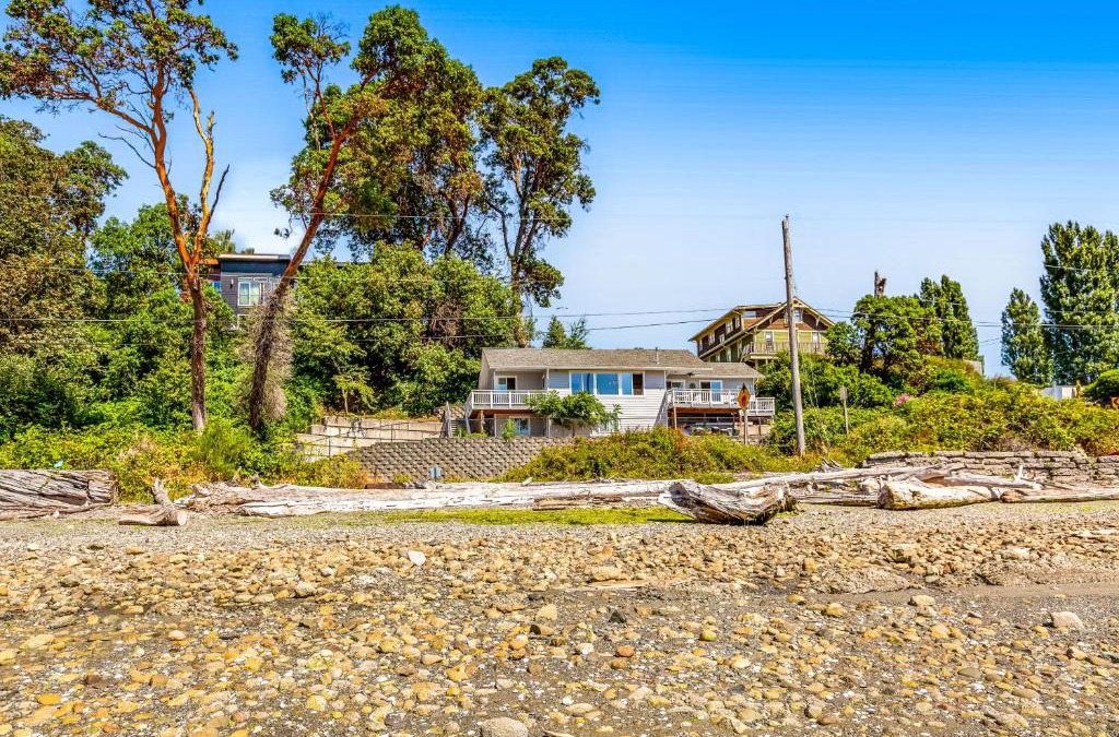 Vashon Island House | Harborside Retreat