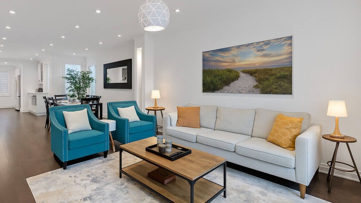 Riverdale Hotel | Harbory Stays - 4BR Suite