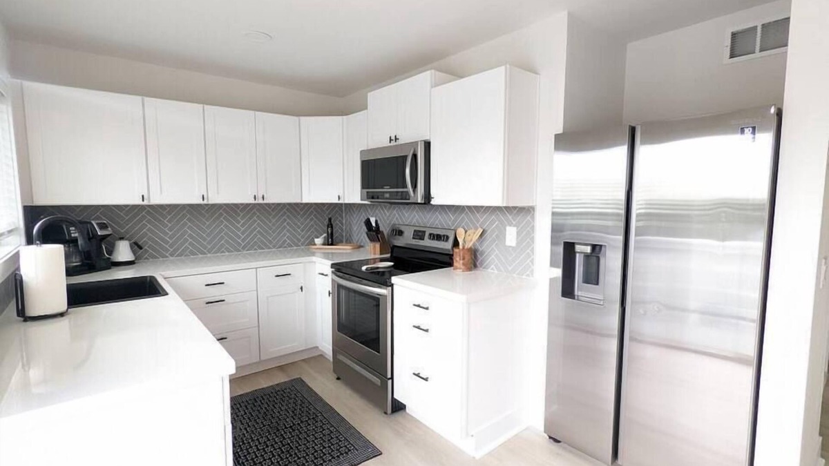 Del Obispo Apartment | Harbour House- Dana Point