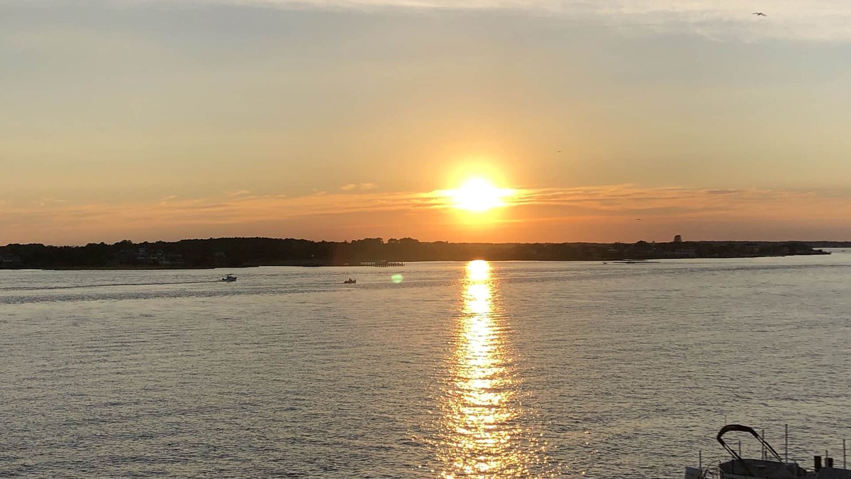 Ocean City Resort | Harbour Island Luxury Waterfront Condo Sunset View-Pool-Marina-Beach-Boardwalk